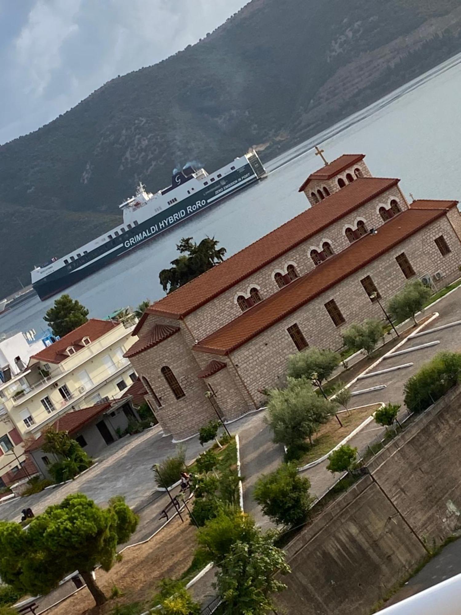 Maria'S Roomstudios Apartments Flats To Let Seaside Heart City Chantzara Spyropoulos İgumeniça Dış mekan fotoğraf
